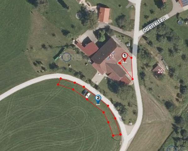 Parkplatz vor Vereinshaus